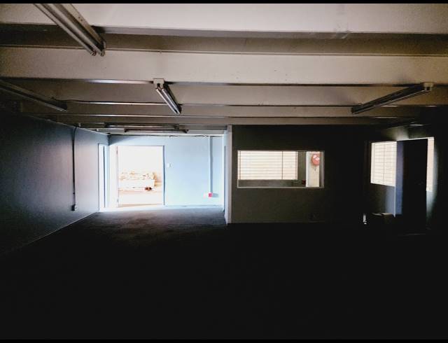 637M² WAREHOUSE TO LET IN KYA SANDS